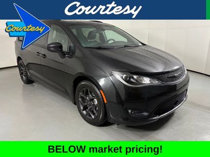 Used 2020 Chrysler Pacifica Touring-L Plus