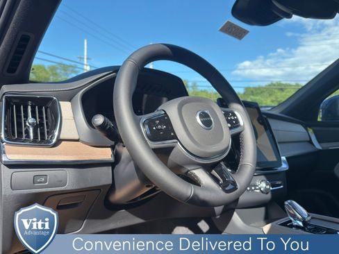 New 2026 Volvo XC90 B6 Plus w/ Protection Package Premier image 13