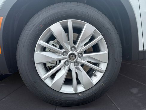 New 2025 Mitsubishi Outlander ES image 14