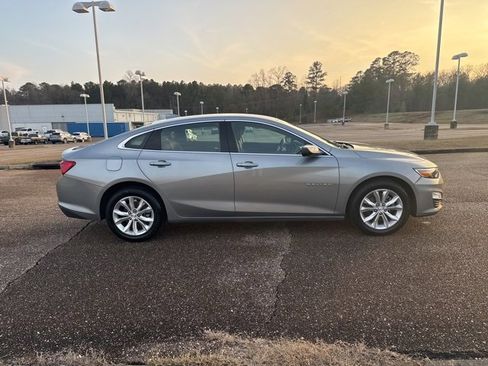 Used 2024 Chevrolet Malibu LT image 7