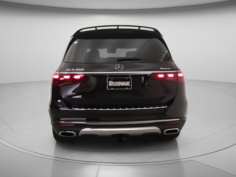 New 2026 Mercedes-Benz GLS 450 4MATIC image 3