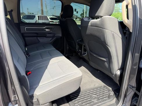 Used 2020 RAM 1500 Big Horn AWD/4WD image 25