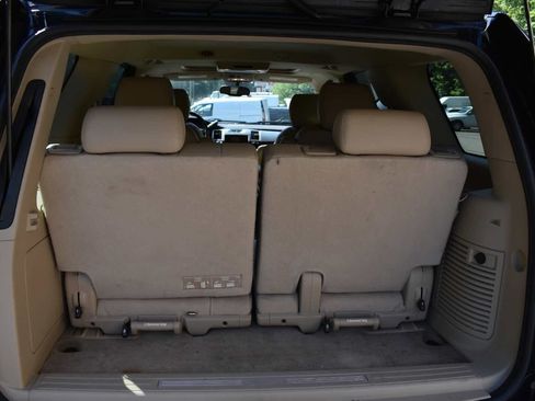 Used 2011 Cadillac Escalade Premium AWD/4WD image 81