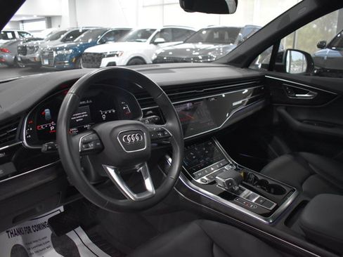 Used 2023 Audi Q7 2.0T Premium Plus w/ Premium Plus Package AWD/4WD image 12
