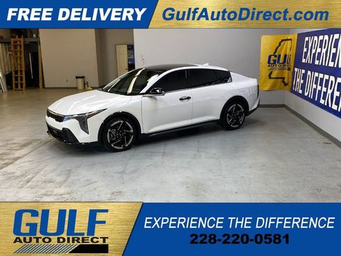 Used 2025 Kia K4 GT-Line w/ GT-Line Premium Package FWD image 5