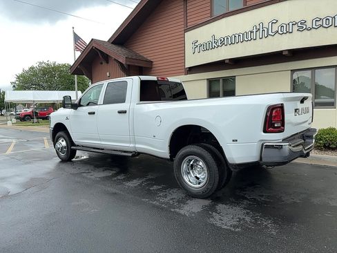 New 2026 RAM 3500 Tradesman AWD/4WD image 22