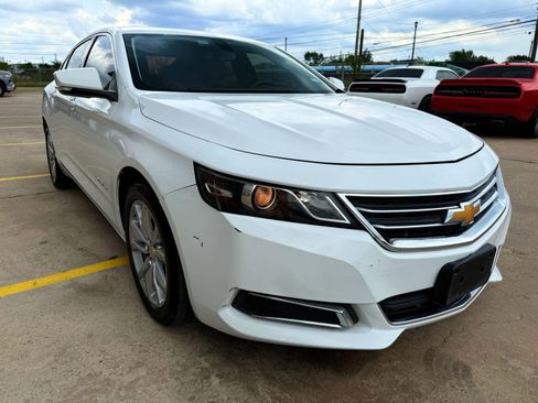Used 2017 Chevrolet Impala LT image 4