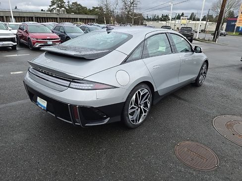 Certified 2025 Hyundai Ioniq 6 Limited image 6