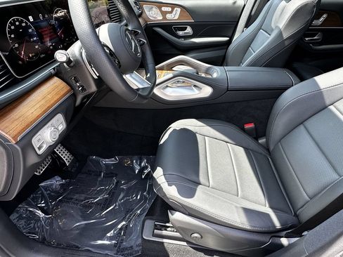 Certified 2025 Mercedes-Benz GLS 450 4MATIC w/ AMG Line Exterior image 10