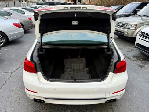 Used 2019 BMW 540i xDrive w/ Convenience Package image 11