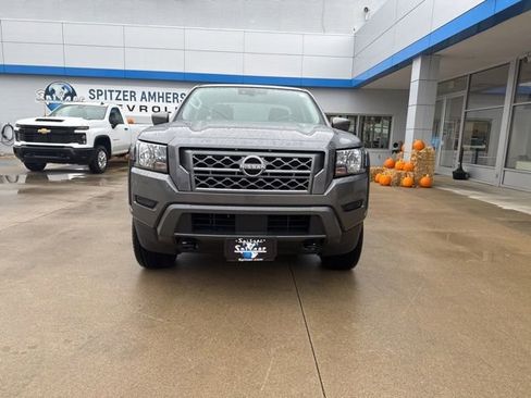 Used 2023 Nissan Frontier SV image 16