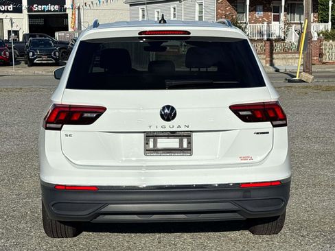 Used 2024 Volkswagen Tiguan Wolfsburg Edition image 5