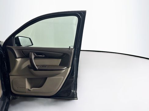 Used 2016 GMC Acadia Denali FWD image 36