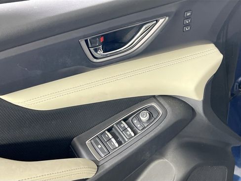 Used 2022 Subaru Ascent Limited w/ Technology Package image 18