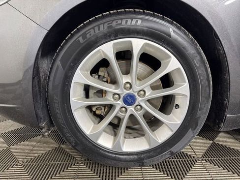Certified 2019 Ford Fusion SEL FWD image 10