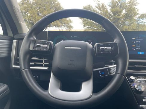 Used 2025 Hyundai Santa Fe SEL image 28