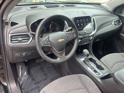 Used 2023 Chevrolet Equinox LT FWD image 10
