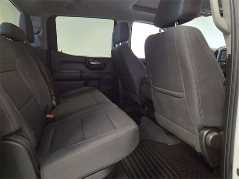 Used 2023 Chevrolet Silverado 1500 Custom image 15