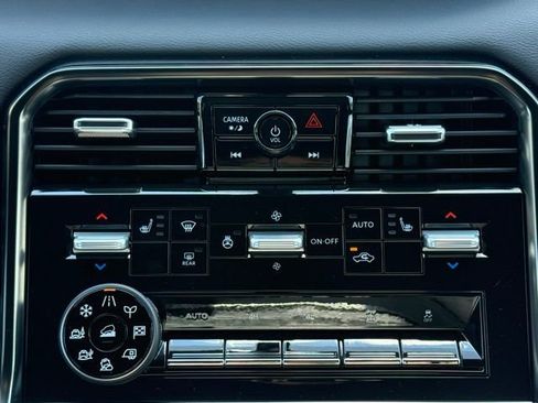 New 2025 Nissan Armada PRO-4X image 28