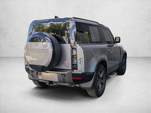 Certified 2023 Land Rover Defender 90 X image 5