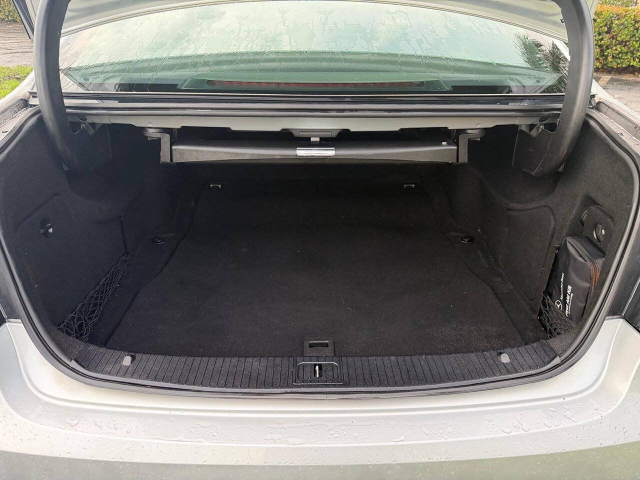Used 2013 Mercedes-Benz E 350 4MATIC Sedan w/ Premium 2 Pkg image 16