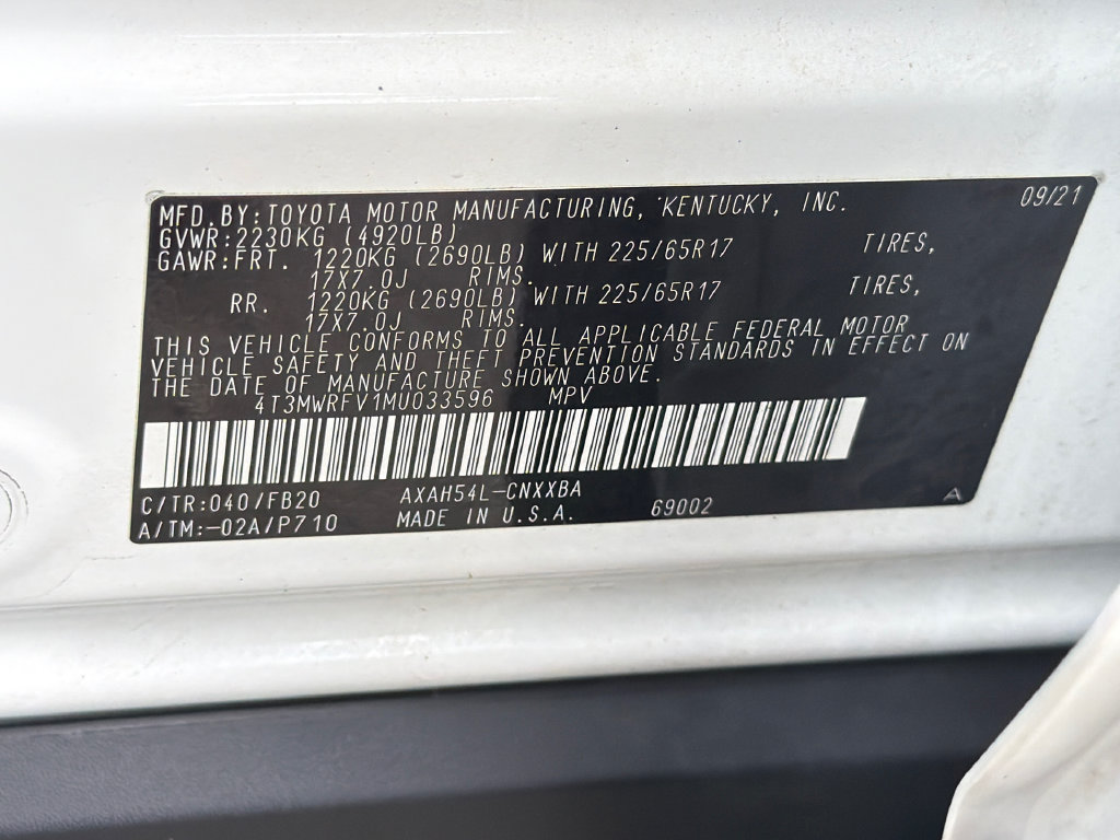 Used 2021 Toyota RAV4 LE AWD/4WD image 33
