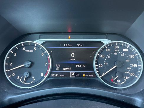 Certified 2024 Nissan Sentra SV FWD image 23