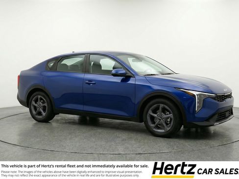 Used 2025 Kia K4 FWD image 1