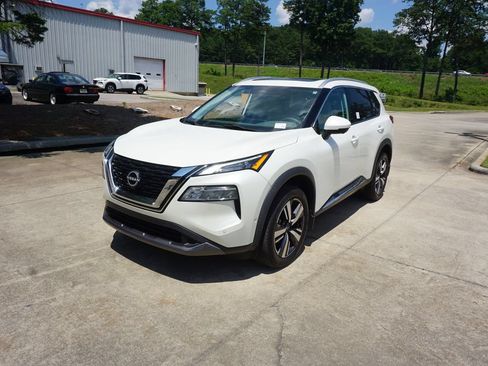 Used 2023 Nissan Rogue SL w/ SL Premium Package FWD image 23
