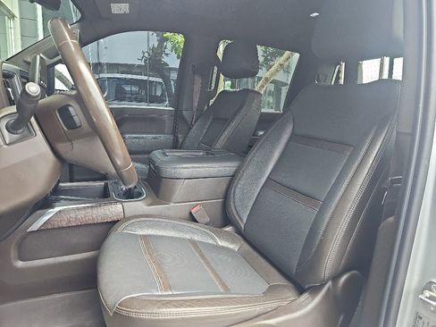 Used 2021 GMC Sierra 2500 Denali w/ Denali Ultimate Package AWD/4WD image 11