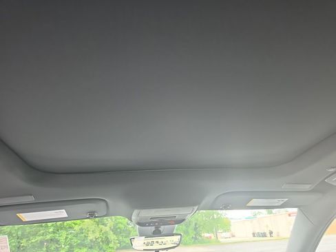 New 2026 Buick Enclave Sport Touring w/ Power Package FWD image 17