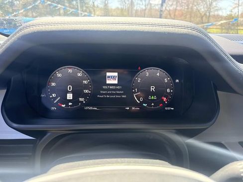 Used 2025 Land Rover Defender 110 S AWD/4WD image 34