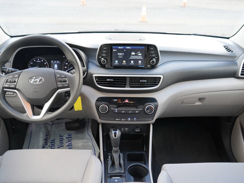 Used 2019 Hyundai Tucson SE FWD image 16