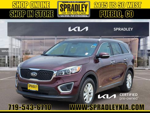 Used 2017 Kia Sorento AWD w/ LX Convenience Package image 1