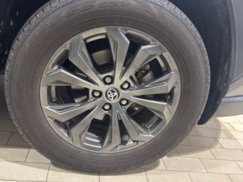 Certified 2023 Toyota RAV4 XLE Premium AWD/4WD image 46