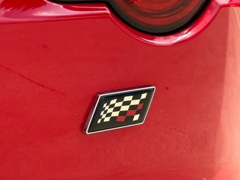 Used 2020 Jaguar F-TYPE Checkered Flag image 11