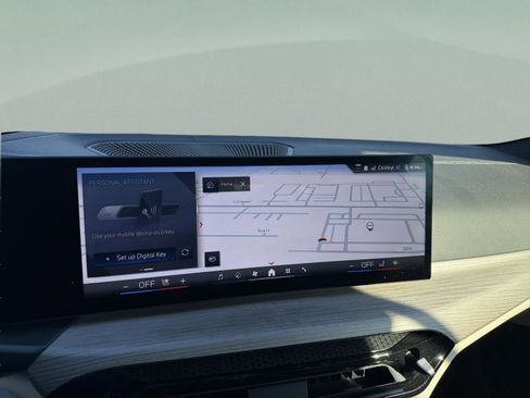 Certified 2025 BMW M440i Convertible w/ Premium Package image 19