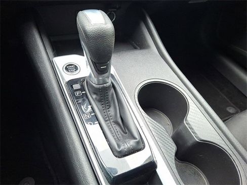 Used 2024 Nissan Altima 2.5 S image 14