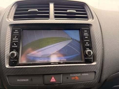 Used 2024 Mitsubishi Outlander Sport ES AWD/4WD image 20