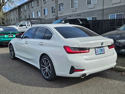Used 2021 BMW 330i Sedan image 4