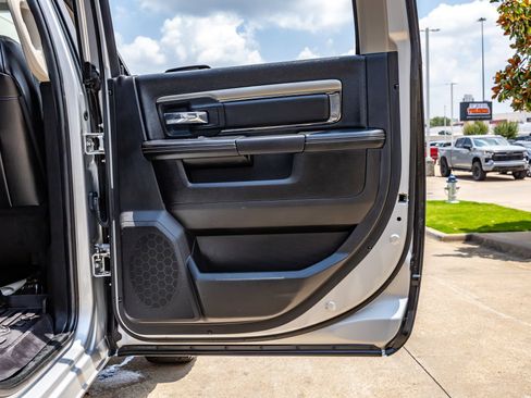 Used 2018 RAM 2500 Lone Star w/ Sport Appearance Group AWD/4WD image 37
