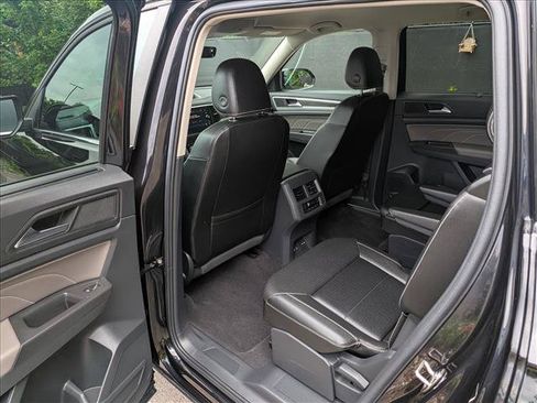 Used 2023 Volkswagen Atlas SE AWD/4WD image 25