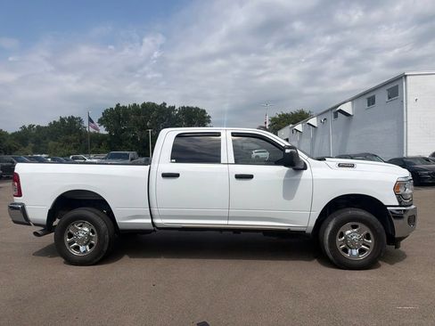 Used 2023 RAM 2500 Tradesman AWD/4WD image 3