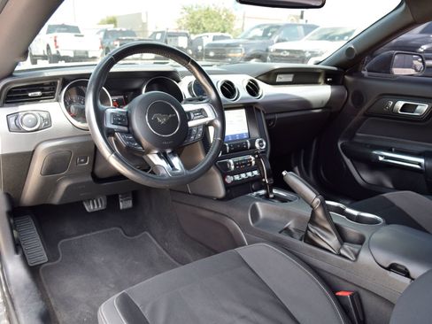 Used 2019 Ford Mustang GT w/ Equipment Group 301A RWD image 5