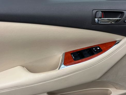 Used 2010 Lexus ES 350 image 12