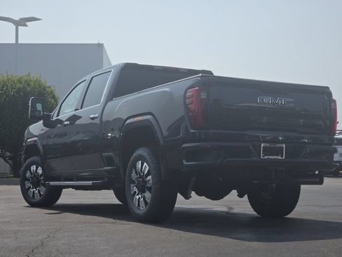 New 2026 GMC Sierra 2500 Denali w/ Max Trailering Package AWD/4WD image 17