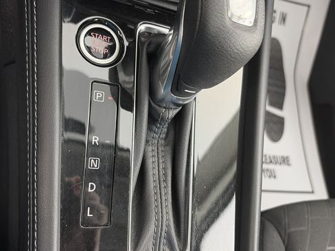 Certified 2023 Nissan Kicks SV FWD image 24