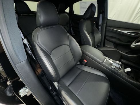 Certified 2025 INFINITI QX55 Essential image 31