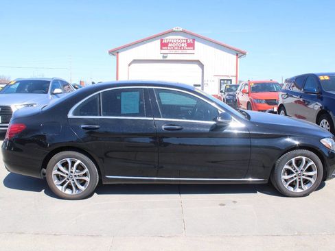 Used 2018 Mercedes-Benz C 300 4MATIC Sedan image 1