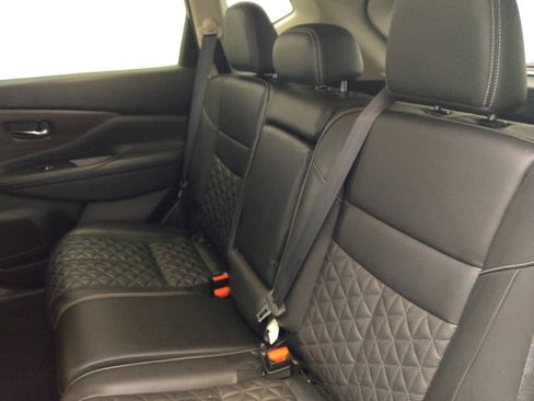 Used 2019 Nissan Murano Platinum w/ Cargo Package image 18